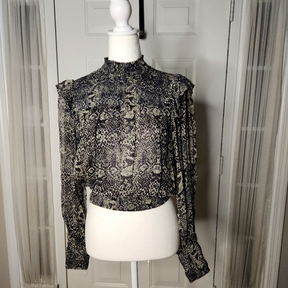 Free People Snakeskin Sheer Blouse Size XS - Picture 1 of 8